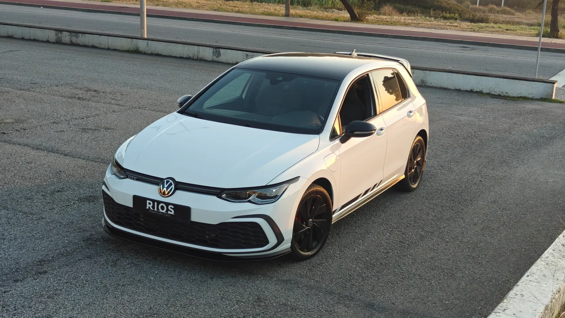 Volkswagen Golf 1.4 TSI GTE+ DSG 1