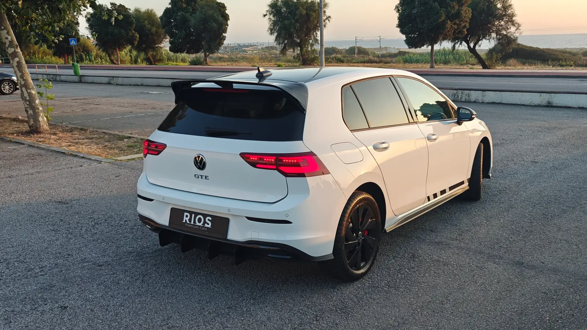 Volkswagen Golf 1.4 TSI GTE+ DSG 46