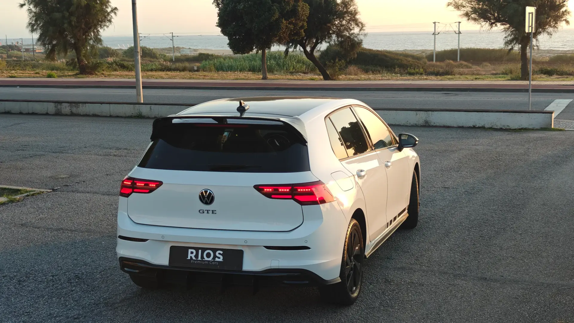 Volkswagen Golf 1.4 TSI GTE+ DSG 47