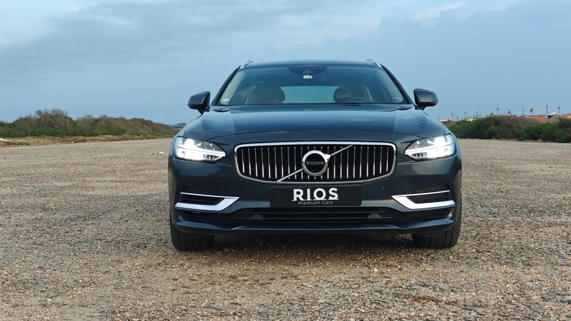 Volvo V90 2.0 T8 PHEV Inscription AWD 3