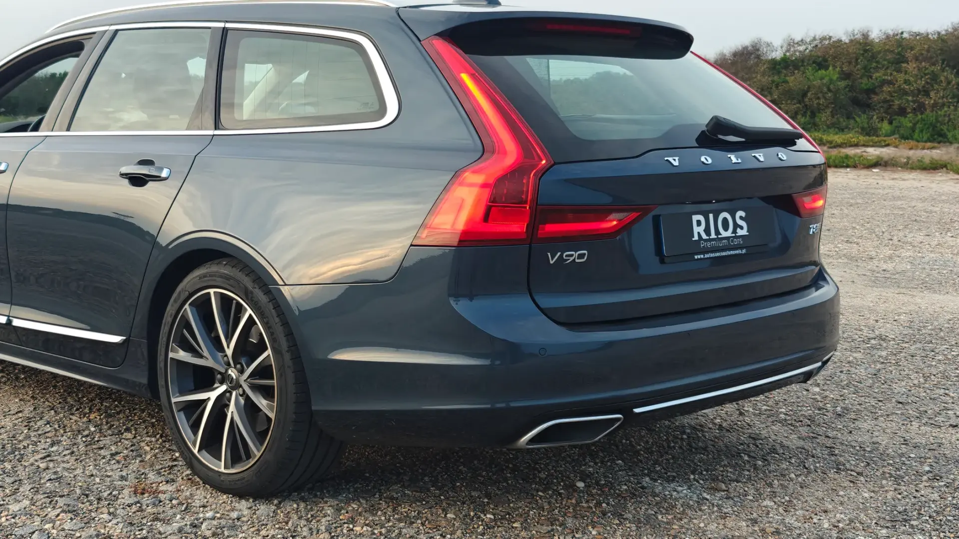 Volvo V90 2.0 T8 PHEV Inscription AWD 6