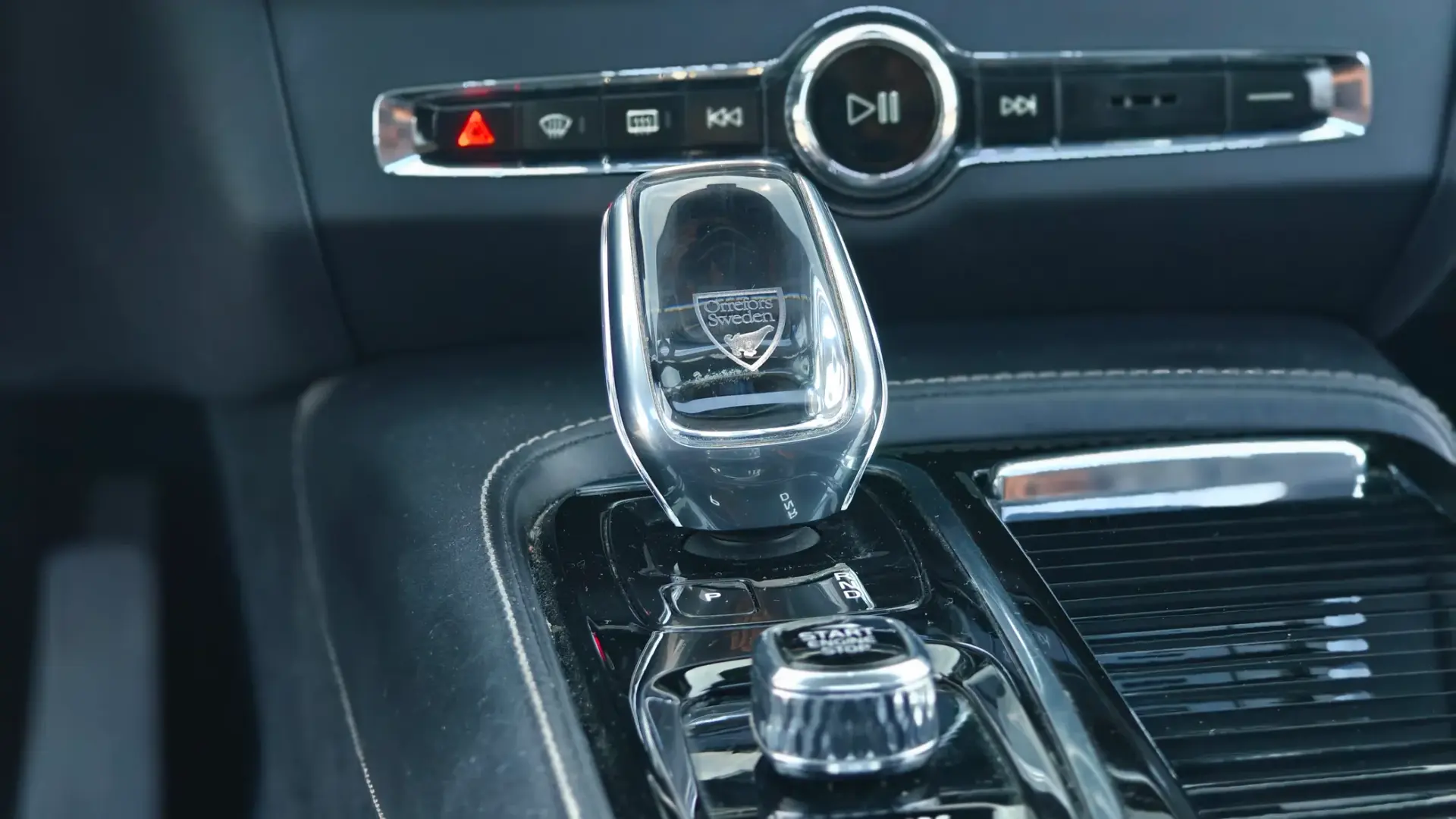Volvo V90 2.0 T8 PHEV Inscription AWD 23