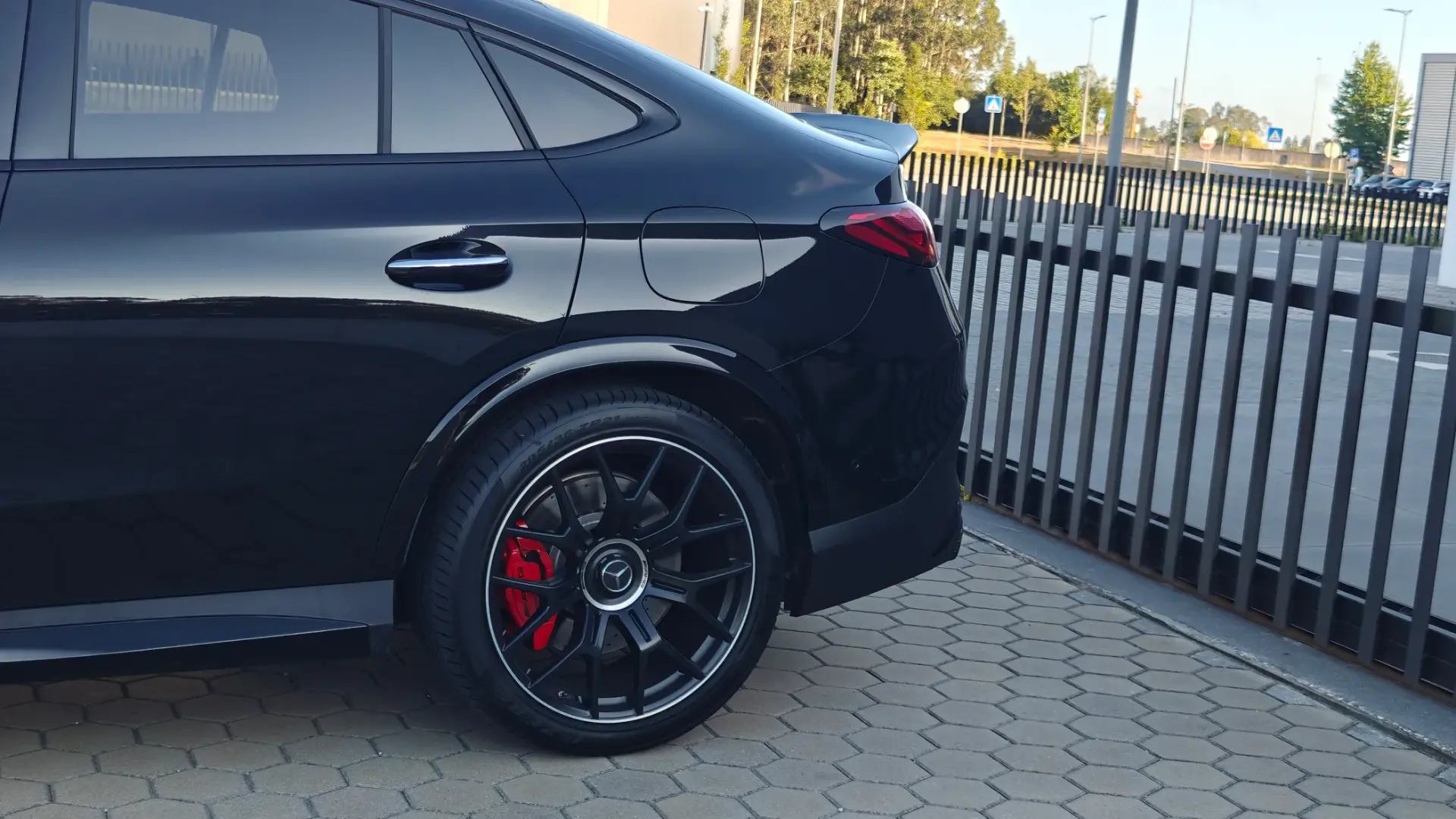 Mercedes-Benz GLC 63 AMG S E Performance Coupe Speedshift MCT9G Line Premium 40