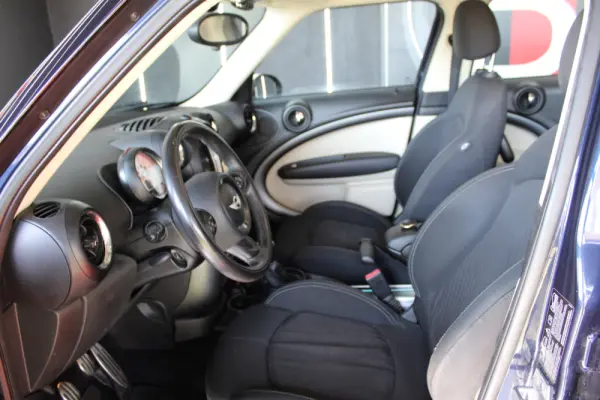 MINI Countryman Cooper SD ALL4 33