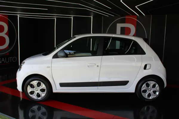 Renault Twingo 1.0 SCe Intens 3