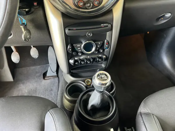 MINI Countryman Cooper D 18