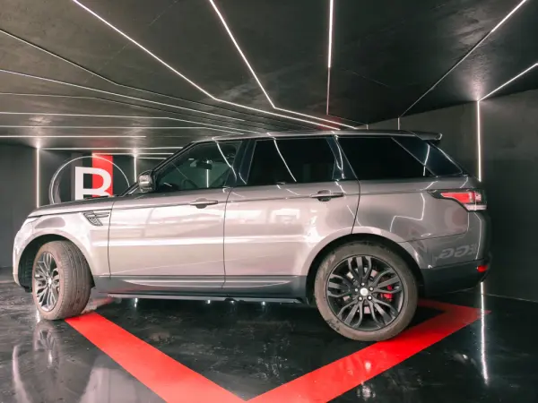 Land Rover Range Rover Sport HSE HYBRID 9