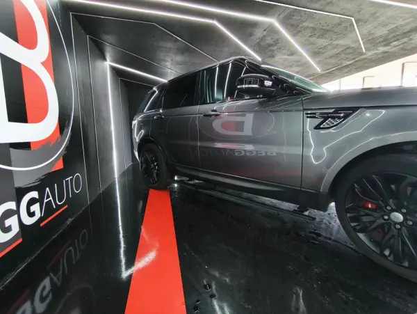 Land Rover Range Rover Sport HSE HYBRID 17