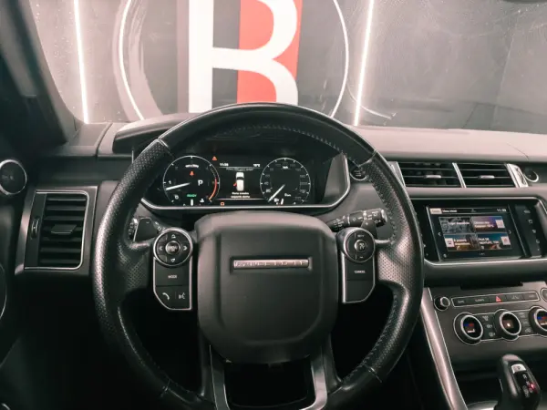Land Rover Range Rover Sport HSE HYBRID 39