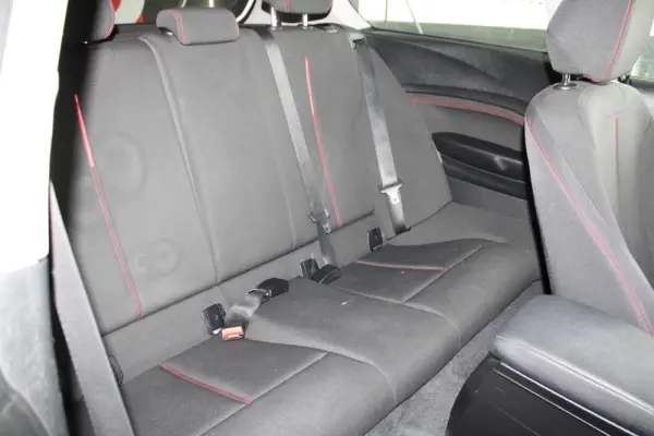 BMW 114 d Pack M 22