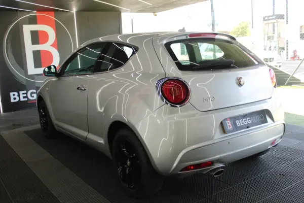 Alfa Romeo MiTo 1.3 JTDM Distinctive 8