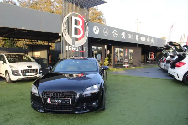 Audi TT Coupé 2.0 TDi quattro S-line 2