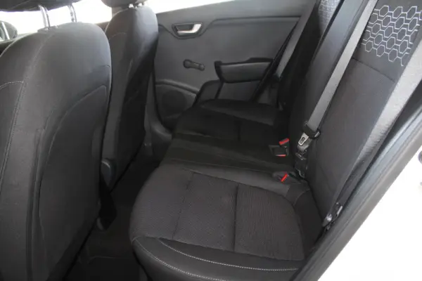 Kia Rio 1.2 CVVT Easy 12