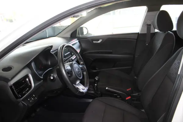 Kia Rio 1.2 CVVT Easy 16