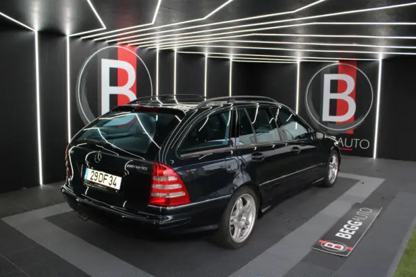 Mercedes-Benz C 30 AMG CDi 6