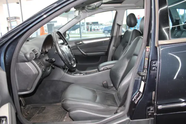 Mercedes-Benz C 30 AMG CDi 18