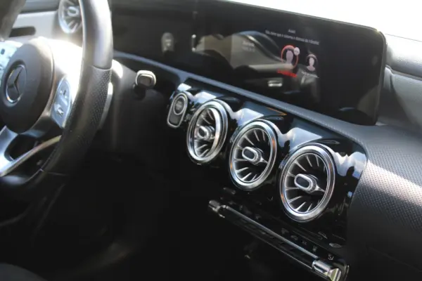 Mercedes-Benz CLA 250 e AMG Line 24