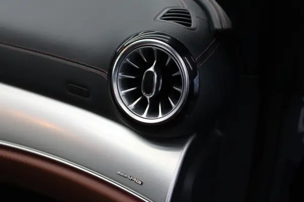 Mercedes-Benz E 220 d AMG Line 43