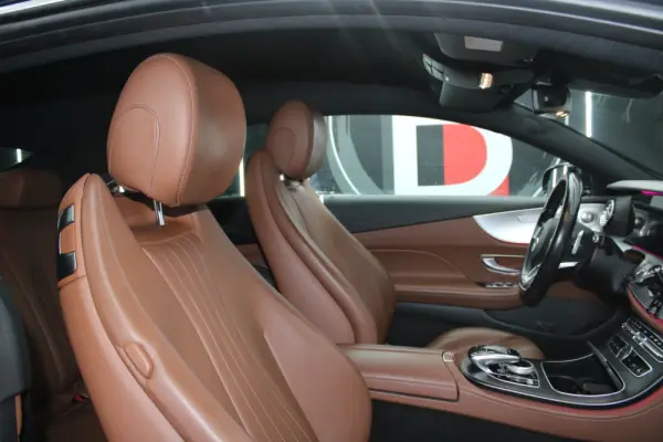 Mercedes-Benz E 220 d AMG Line 48