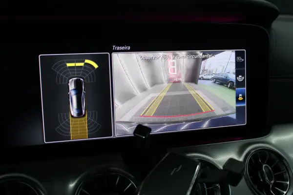 Mercedes-Benz E 220 d AMG Line 54