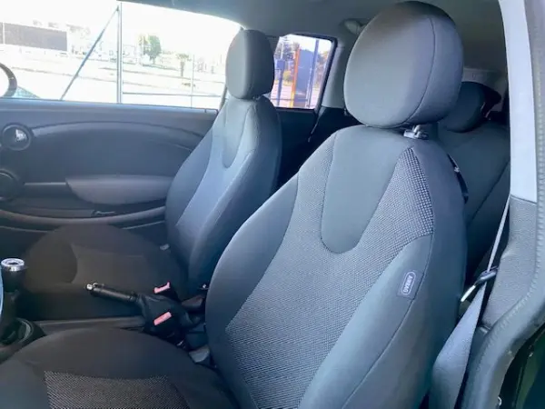 MINI Clubman Cooper D 12