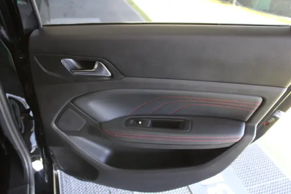 Peugeot 308 1.2 PureTech GT Line 20