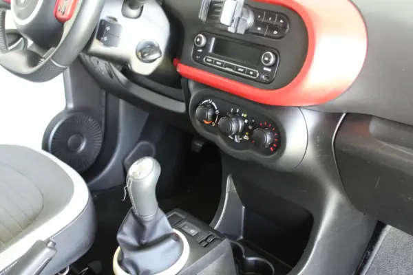 Renault Twingo 1.0 SCe Dynamique 18