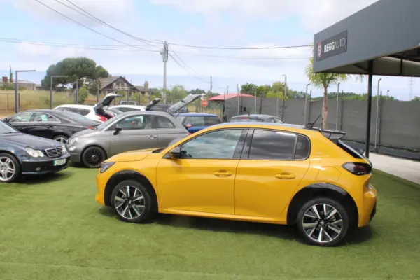 Peugeot 208 1.2 PureTech GT Pack EAT8 15