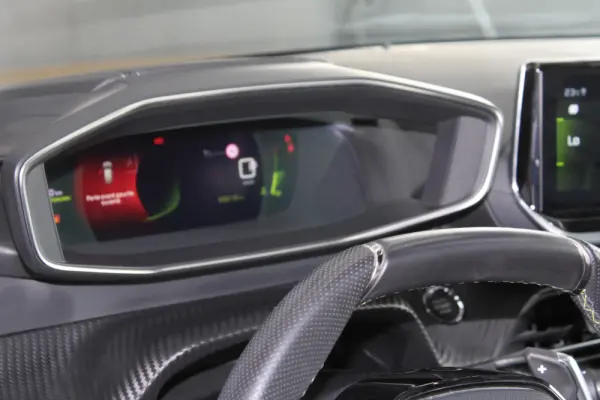 Peugeot 208 1.2 PureTech GT Pack EAT8 34