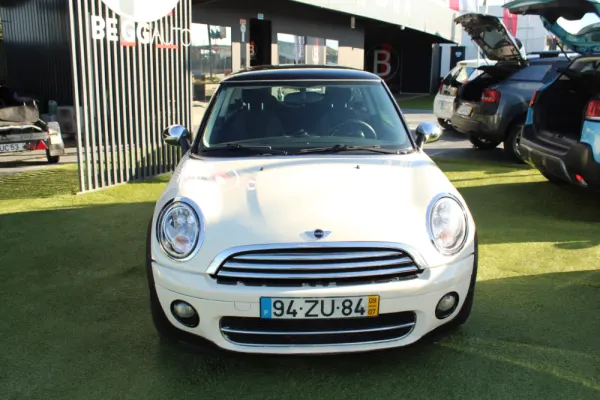 MINI Coupé Cooper D 7