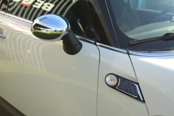 MINI Coupé Cooper D 9