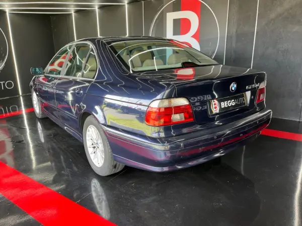 BMW 525 dA 6