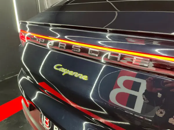 Porsche Cayenne Coupé E-Hybrid 13