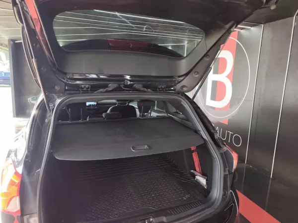 Ford Focus SW 1.0 EcoBoost MHEV ST-Line 15