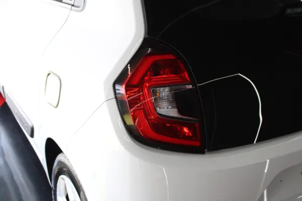 Renault Twingo 1.0 SCe Intens 6