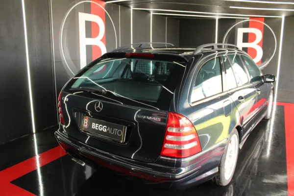 Mercedes-Benz C 30 AMG 21