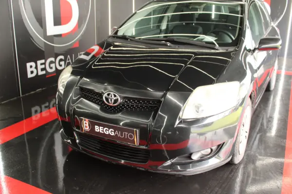 Toyota Auris 1.4 D-4D Sol 20