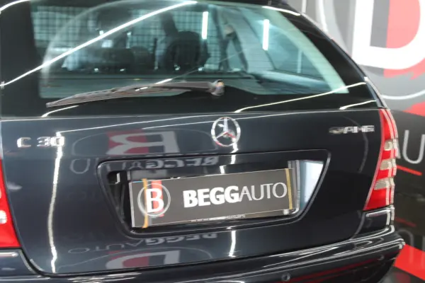 Mercedes-Benz C 30 AMG 9