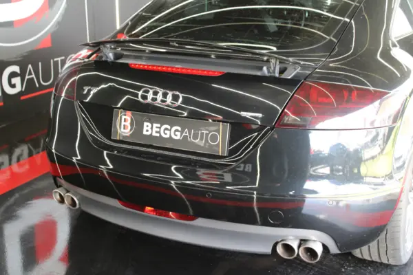 Audi TT Coupé 2.0 TDi quattro S-line 11
