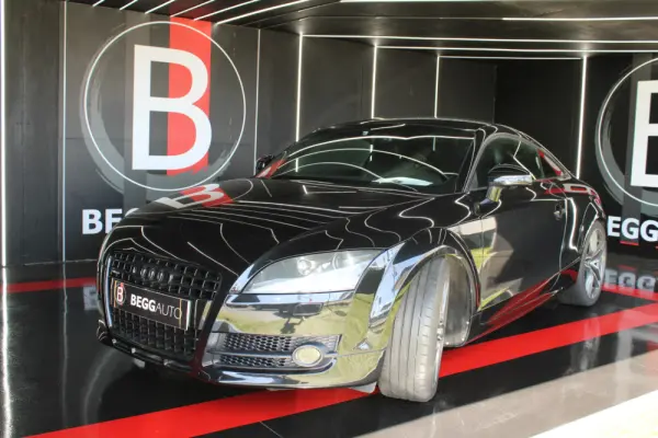 Audi TT Coupé 2.0 TDi quattro S-line 2