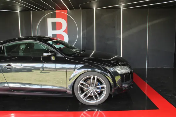 Audi TT Coupé 2.0 TDi quattro S-line 4