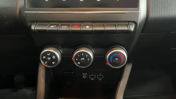 Renault Clio 1.5 Blue dCi Intens 17