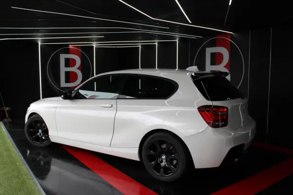 BMW 114 d Pack M 4