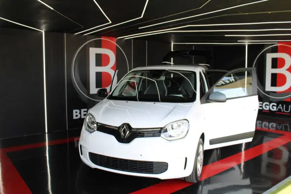 Renault Twingo 1.0 SCe Intens 31