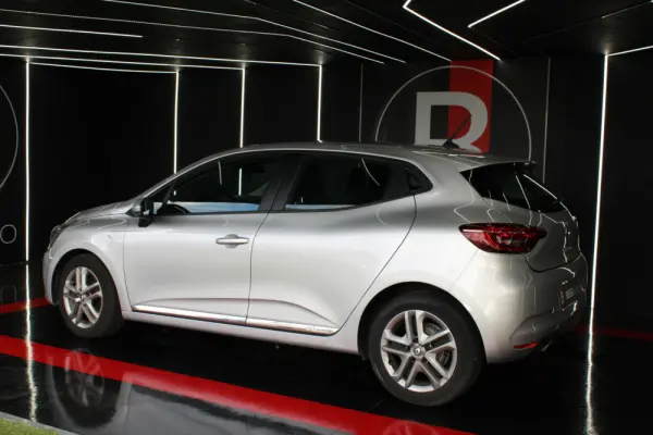 Renault Clio 1.5 Blue dCi Intens 21