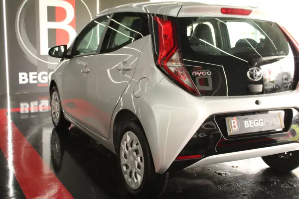 Toyota Aygo 12