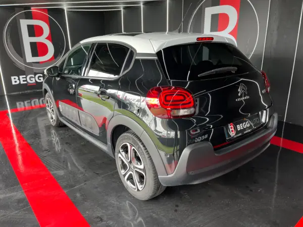 Citroen C3 1.2 PureTech Shine 7