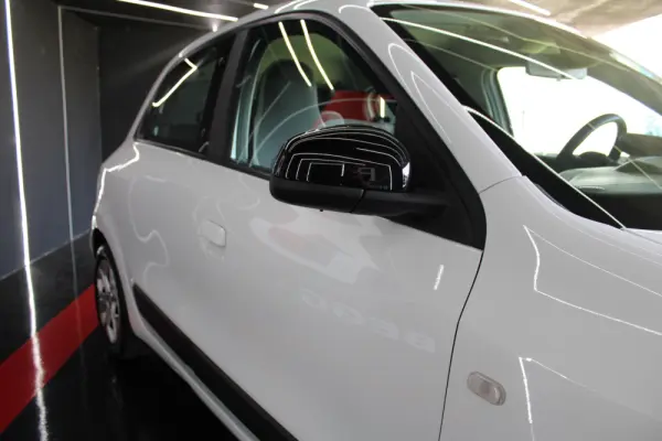 Renault Twingo 1.0 SCe Intens 11