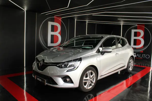 Renault Clio 1.5 Blue dCi Intens 8