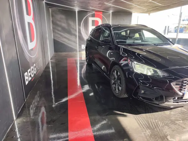 Ford Focus SW 1.0 EcoBoost MHEV ST-Line 25